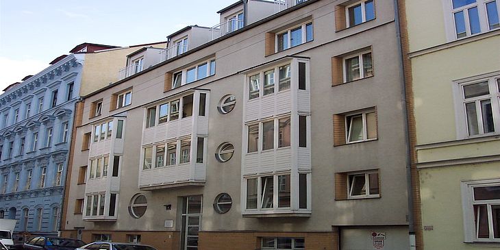 02., Adambergergasse 6