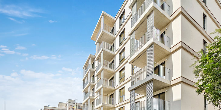 reLAX 151 E  reLAX 151 E