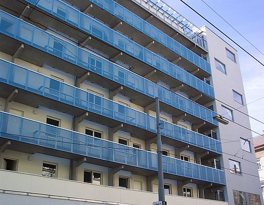 10, Quellenstraße 155-155A