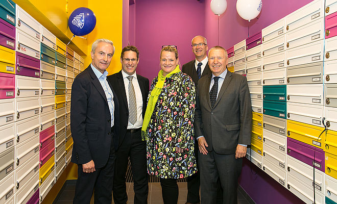 Eröffnung STUWO AG Seestadt Aspern/v.l.n.r.: Michael Pech, Aufsichtsrat STUWO AG; Martin Clemens Weber, Geschäftsführung ERSTE ÖSW; Helga Mayer, Prokuristin ERSTE ÖSW; Diethard Hochhauser, Vorstand STUWO AG; Walter Tancsits, Vorstand STUWO AG